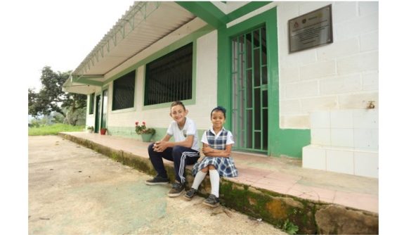 Más de 860 estudiantes de tres instituciones educativas de Yopal se beneficiarán con mejoramiento de la planta física