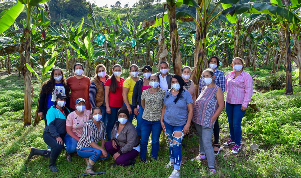 Apoyo para compra de un molino de café para tienda móvil